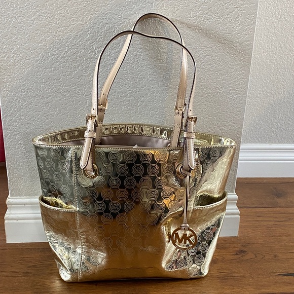 Michael Kors Handbags - Michael Kors Jet Set Gold Metallic Logo Tote